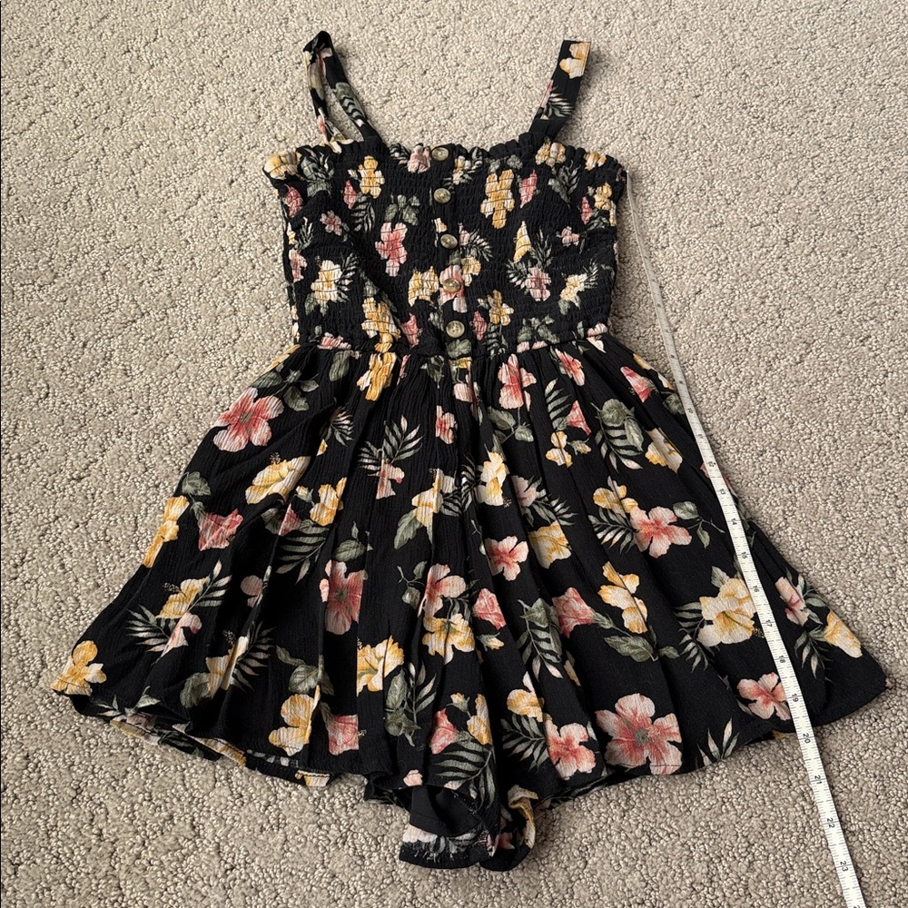 Hollister Black Floral Romper Smocked Bodice Summer One-Piece Junior Size XS - Picture 4 of 12